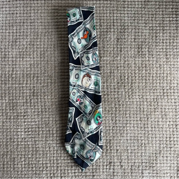 LOONEY TUNES Mania Neck Tie 100's Silk Money LOONEY FRIENDS 1996 - Picture 2 of 9